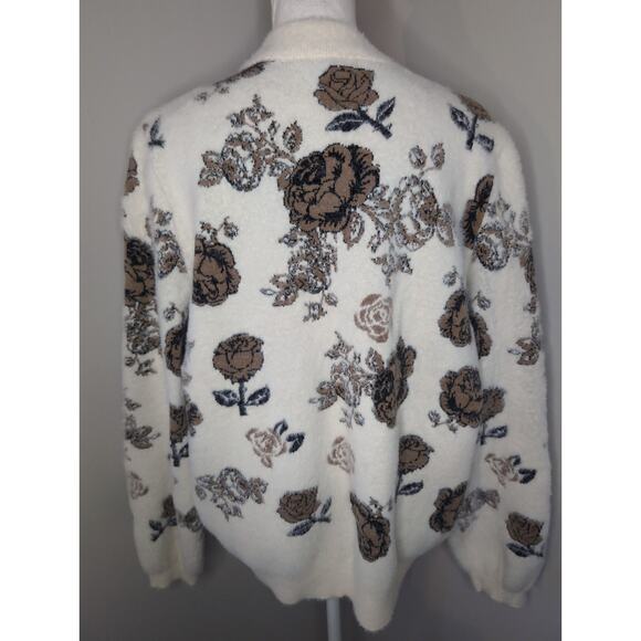 Cyrus neutral floral button cardigan med - Picture 3 of 7